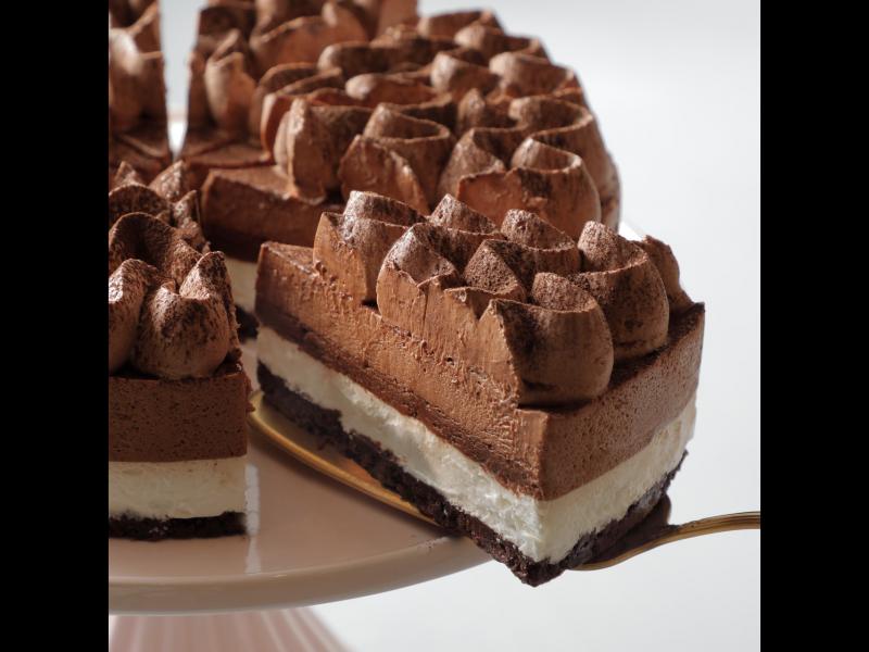 クラシックチョコレートケーキ 大同生命札幌ビル Miredo